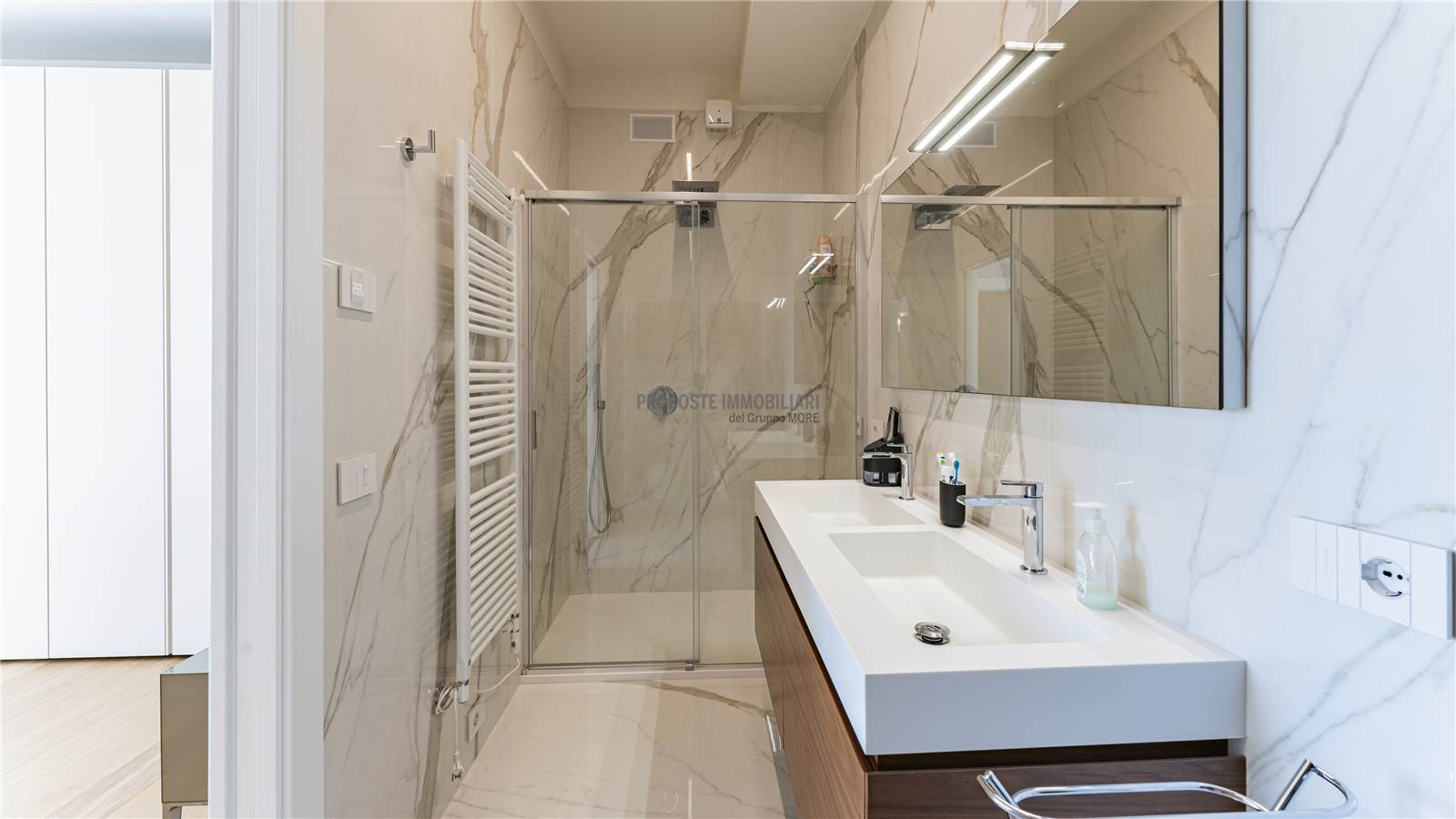 BAGNO 2 - CAMERA MATRIMONIALE